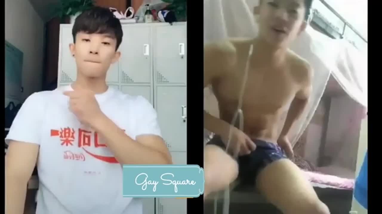 【流出】イケメン大人気筋肉モデル☆学生時代のオナチャット